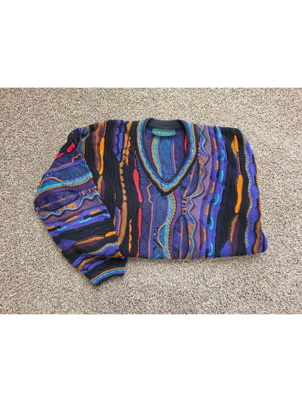 Tundra V-Neck Coogi Style L | 90s Retro Knit